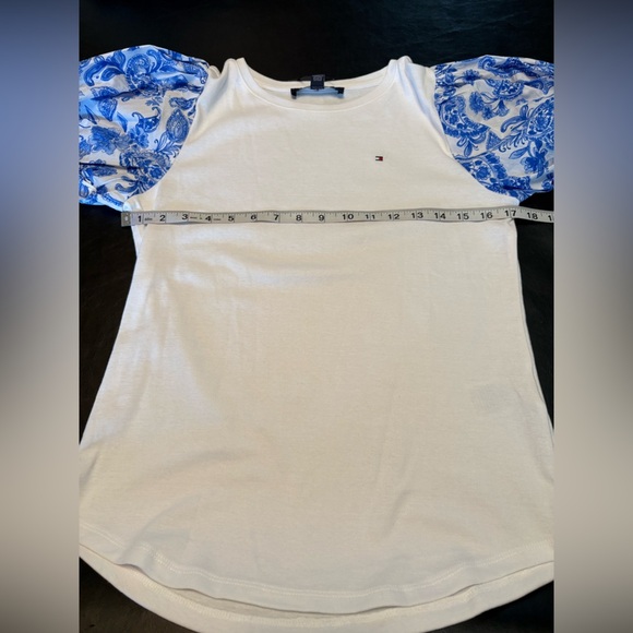 Tommy Hilfiger Cotton White Top with Blue Patterned bow tie Sleeves NWT size S - Picture 9 of 11